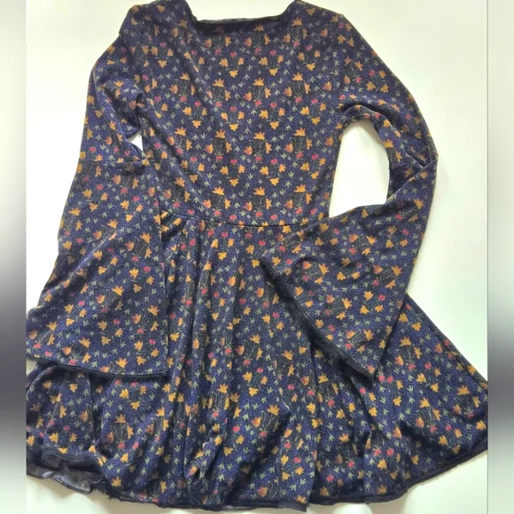 Floral Dress - Picture 2 of 5